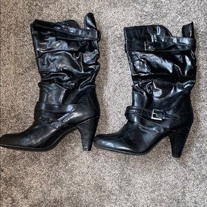 Size 12W Black Faux Leather Boots